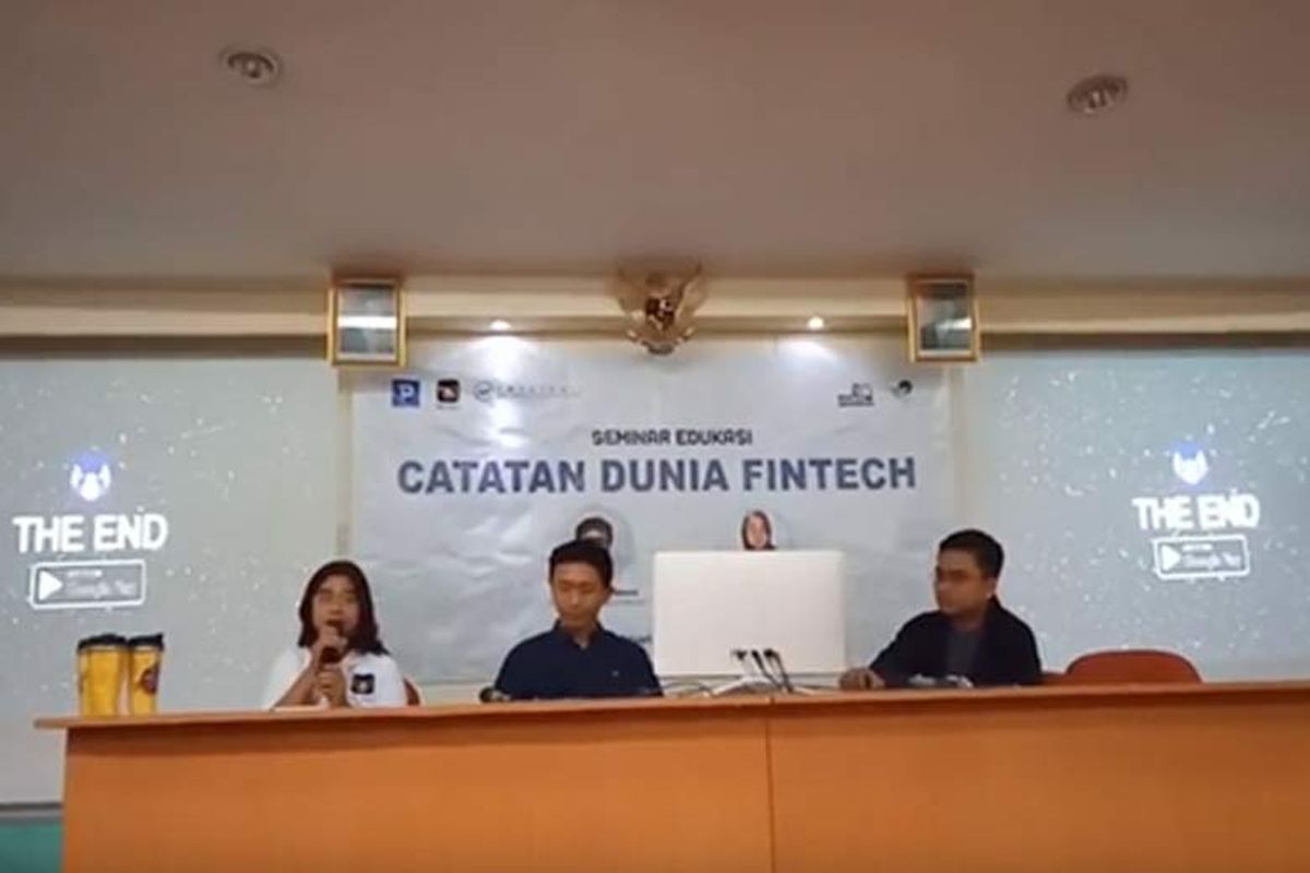 Klik Kami mengadakan seminar edukatif Catatan Dunia Fintech, membidik potensi di bidang ekonomi digital di Jawa Tengah.