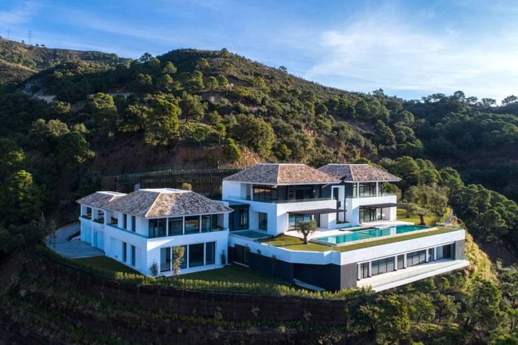 Rumah Cristiano Ronaldo di Funchal, Portugal.