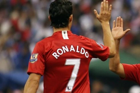 Alasan Ronaldo Bisa Ambil Alih Nomor 7 dari Cavani di Man United