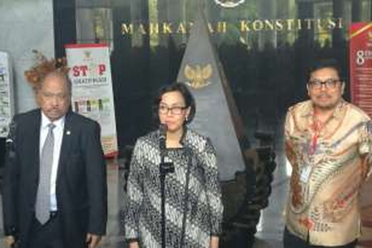 Menteri Keuangan Sri Mulyani di Gedung Mahkamah Konstitusi (MK), Jakarta, Selasa (20/9/2016)