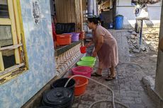 Warga Desa Pulau Maringkik Lombok Timur Kesulitan Akses Air Bersih, Mandi Pakai Centong