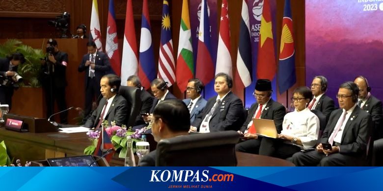 ASEAN Harus Kurangi 78 Persen Energi Fosil, Jokowi: Transisi Energi Perlu Dipercepat