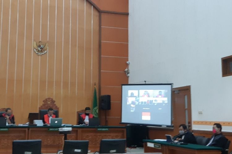 West Jakarta District Court sentencing hearing for the suspects behind former Coordinating Minister for Political, Legal and Security Affairs Wirantos attempted assassination in Pandeglang, Banten Province in (10/10/2020)