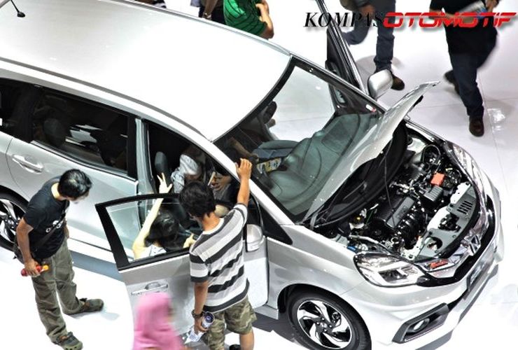 Penjualan Mobil April 2025 Masih Susut, BYD Masuk 5 Besar