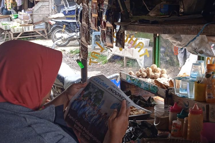 Tabloid Partai Gelora.