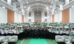 Hadirkan Sekolah Unggulan Berkarakter, Hanta Yuda Rasyid Beri 516 Beasiswa Berprestasi