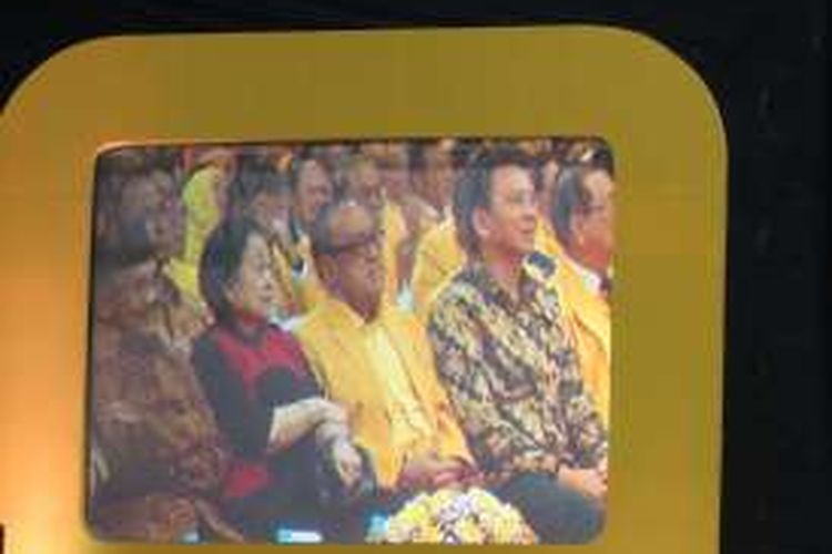 Megawati menghadiri penutupan rapimnas Golkar di Istora Senayan, Jakarta, Kamis (28/7/2016).