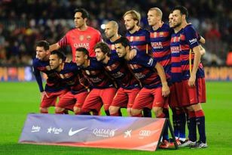 Skuad Barcelona pada laga menghadapi Real Betis di Stadion Camp Nou, Rabu (30/12/2015). 