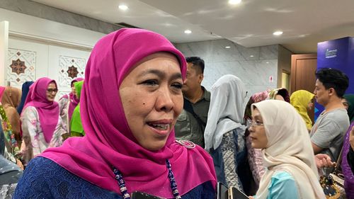 Khofifah Tolak Tawaran Jadi Menteri Kabinet Prabowo-Gibran, Pilih Maju Pilkada Jatim