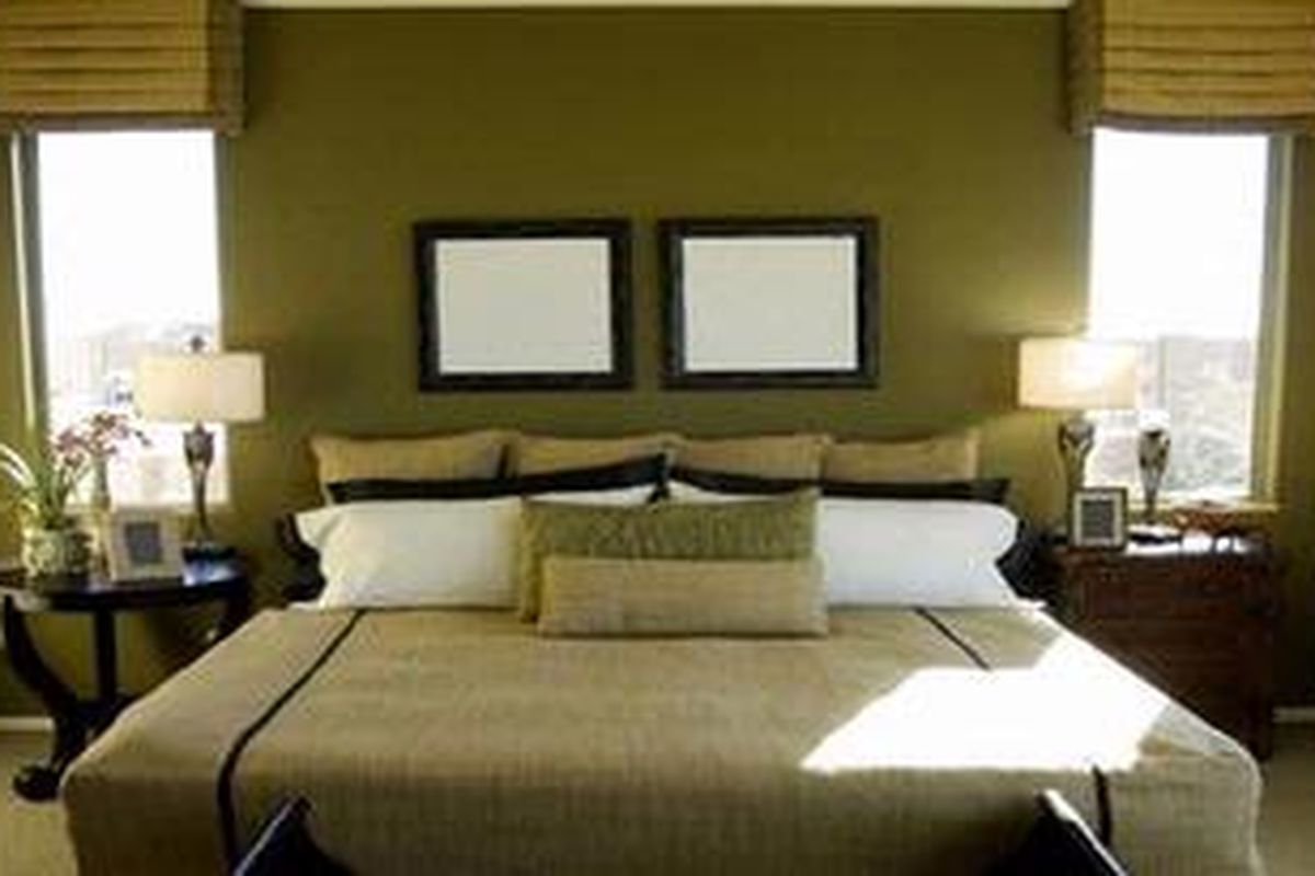 Untuk Anda yang introvert, pendiam, dan serius, ruangan yang dibutuhkan adalah ruang yang tenang, sejuk, memberi keseimbangan emosi, memberi perasaan positif dan menghilangkan stres.