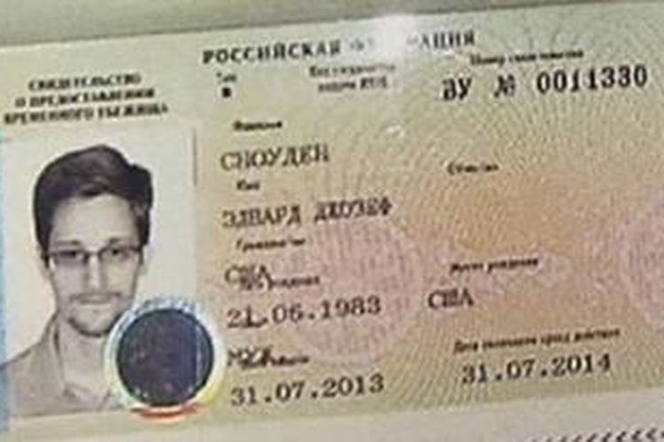 Edward Snowden, pembocor data rahasia program mata-mata AS, Kamis (1/8), akhirnya mendapatkan suaka sementara dari pemerintah Rusia yang berlaku untuk setahun. 