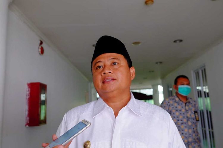 Wakil Gubernur Jawa Barat Uu Ruzhanul Ulum 