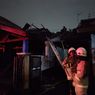 Kebakaran di Permukiman Padat Pulogadung, 1 Rumah Ludes Terbakar