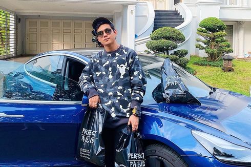 Bareskrim Tak Sita Uang Hasil Penjualan Mobil Tesla Rudy Salim ke Indra Kenz