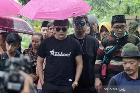 Makam Mantan Istri Sule Dipindahkan, Amanah Lina hingga Adik Nyaris Pingsan