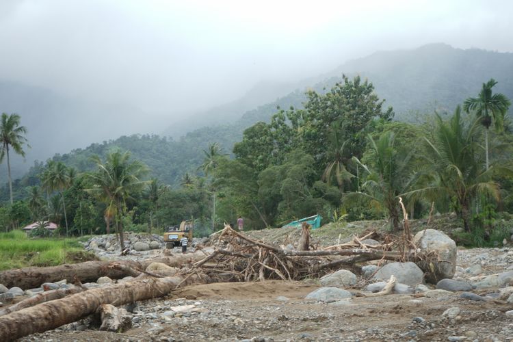 Dilema Warga Kuranji Padang: Antara Normalisasi Sungai dan Pilihan Berat Relokasi
