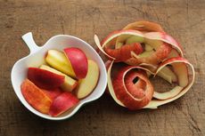 Makan Apel dengan Kulitnya atau Dikupas, Mana yang Lebih Baik?