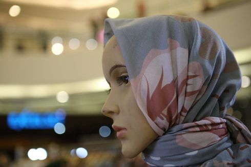 Pahami, Cara Cermat Pilih dan Rawat Hijab Voal