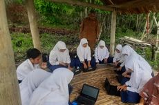 Cerita Suwito, Guru di Pelosok Kalimantan yang Ajari Siswa Melek Teknologi