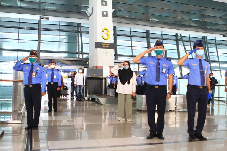 Peringatan detik-detik Proklamasi Kemerdekaan RI di Bandara Soekarno-Hatta.