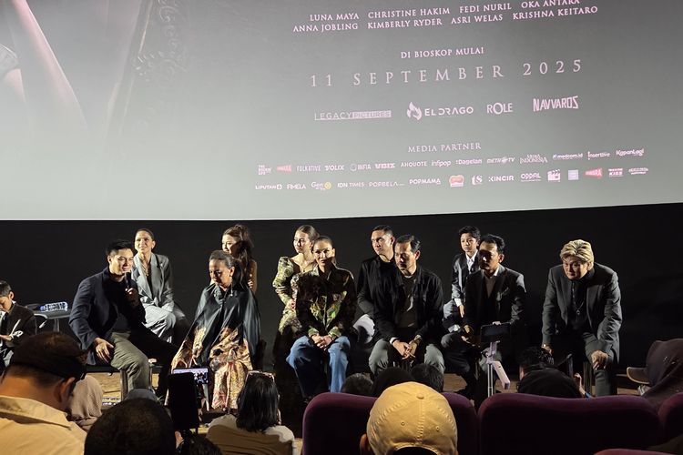 Sinopsis Film Sukma, Malapetaka yang Datang dari Cermin Tua