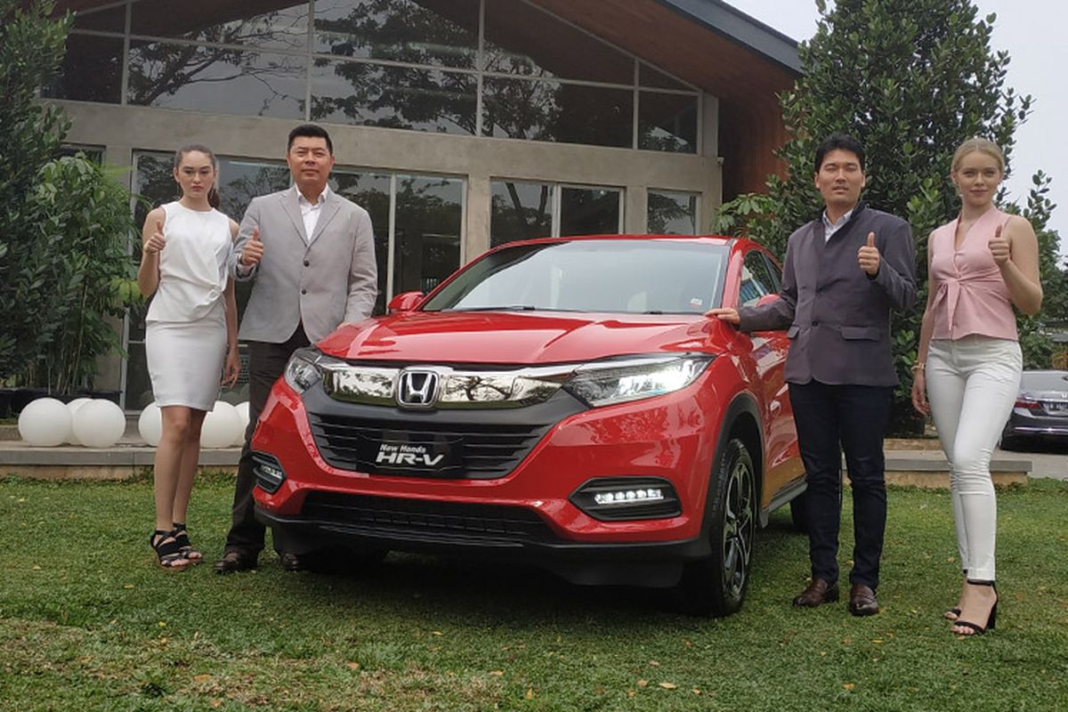 Honda HR-V 1.5L E Special Edition datang dengan fitur HR-V 1.8L