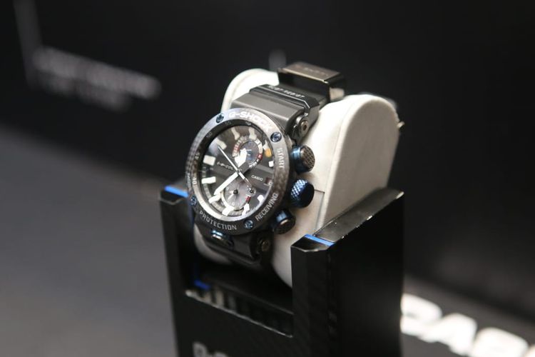 GWR-B1000 Gravitymaster, varian termahal dari keluarga G-Shock Carbon Core Guard, seharga Rp 16,9 juta.