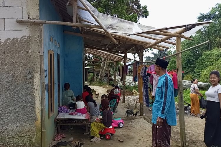 Kondisi Desa Kiarasari, Sukajaya, Kabupaten Bogor. Bogor, Rabu (2/8/2023).