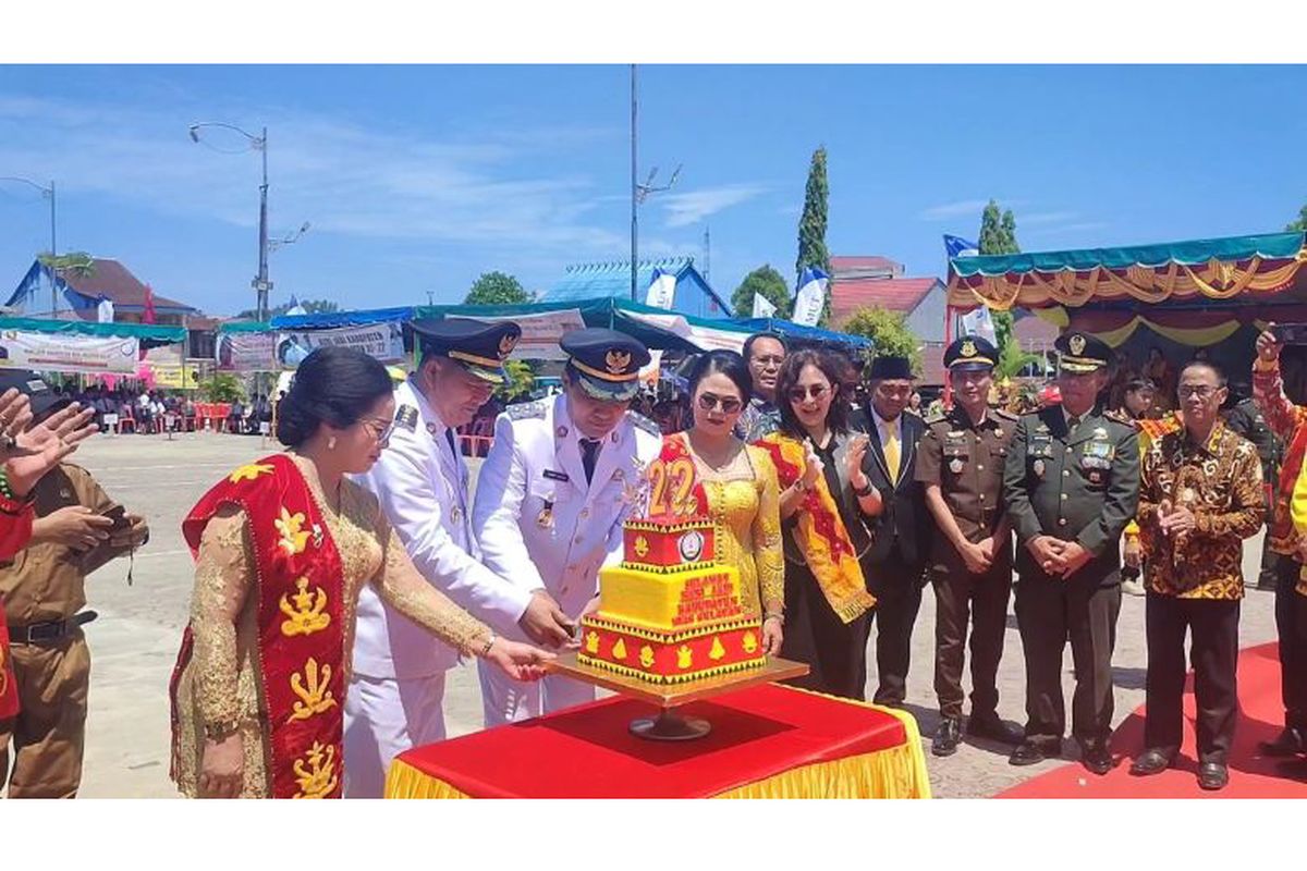 Pemkab Nias Selatan menggelar upacara peringatan Hari Jadi ke-22, Senin (28/7/2025).