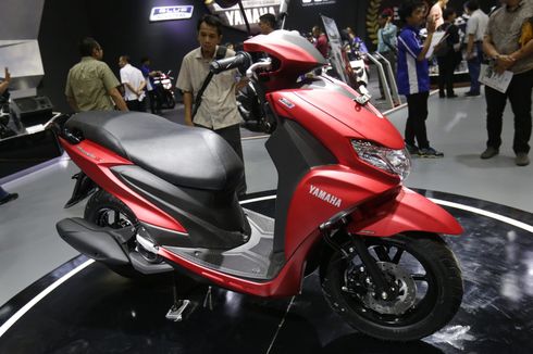 Yamaha FreeGo Pionir Skutik Murah Pakai ABS