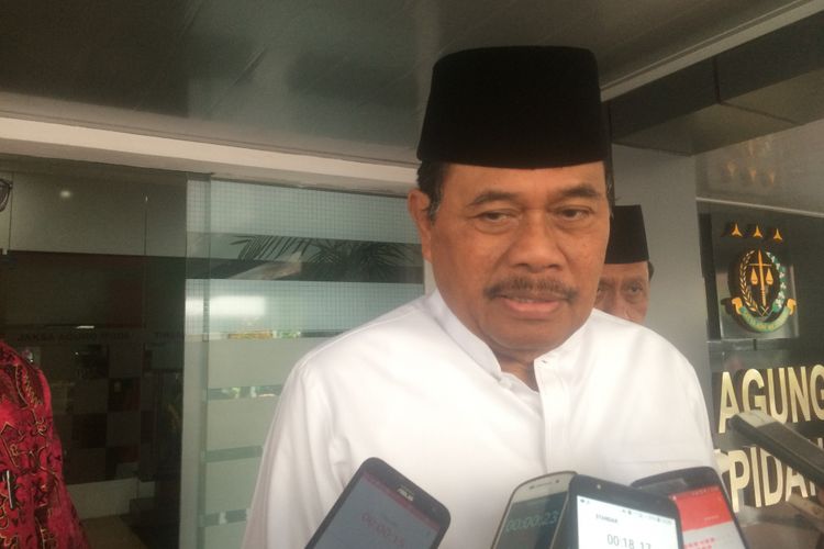 Jaksa Agung Muhammad Prasetyo Saat ditemui di Kantor Kejagung RI, Jakarta, Jumat (21/9/2018).