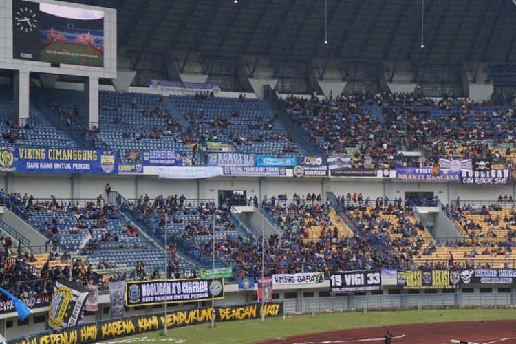 Suasana Stadion Gelora Bandung Lautan Api saat Laga Persib kontra PS Tira beberapa waktu lalu. 