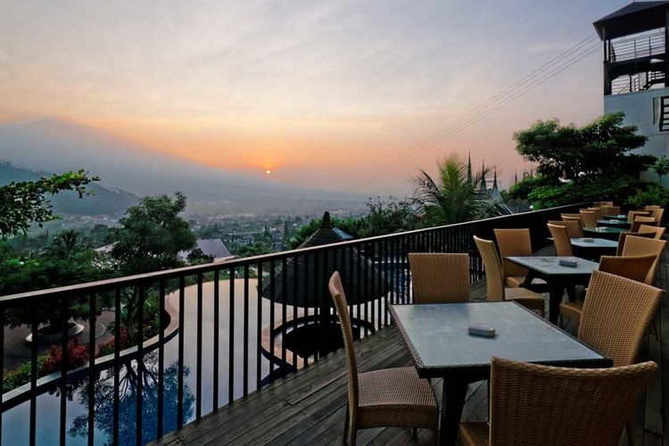 15 Restoran Romantis dengan Pemandangan Cantik di Kota Batu Halaman all -  Kompas.com