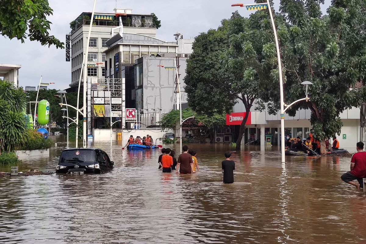 Kondisi banjir di Jalan Kemang Raya, Sabtu (20/1/2021) sore pukul 16.30 WIB. 