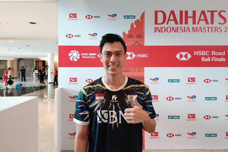 Shesar Hiren Rhustavito usai pertandingan babak 16 besar Indonesia Masters 2021 di Bali International Convention Centre, Kamis (18/11/2021).