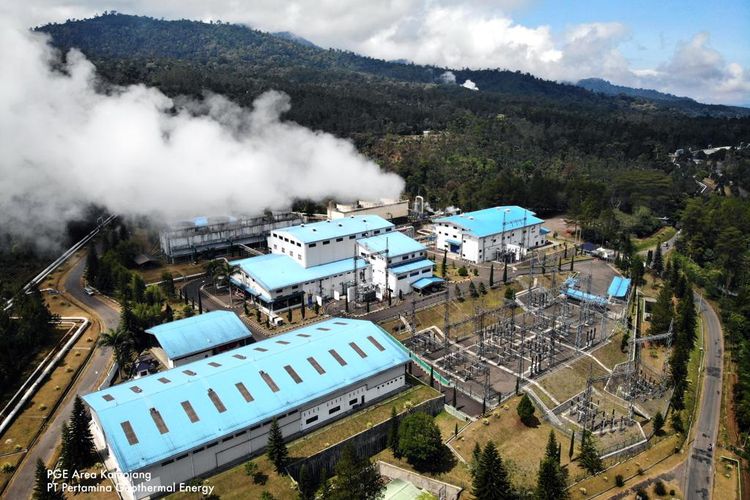 PGE meraih 11 Piagam Kinerja Penerapan Keselamatan dan Kesehatan Kerja dan Keteknikan Panas Bumi serta Pengendalian Pencemaran dan/atau Kerusakan Lingkungan Panas Bumi Periode Tahun 2021/2022 dari Direktorat Jenderal Energi Baru Terbarukan dan Konservasi Energi Kementerian Energi dan Sumber Daya Mineral (ESDM).
