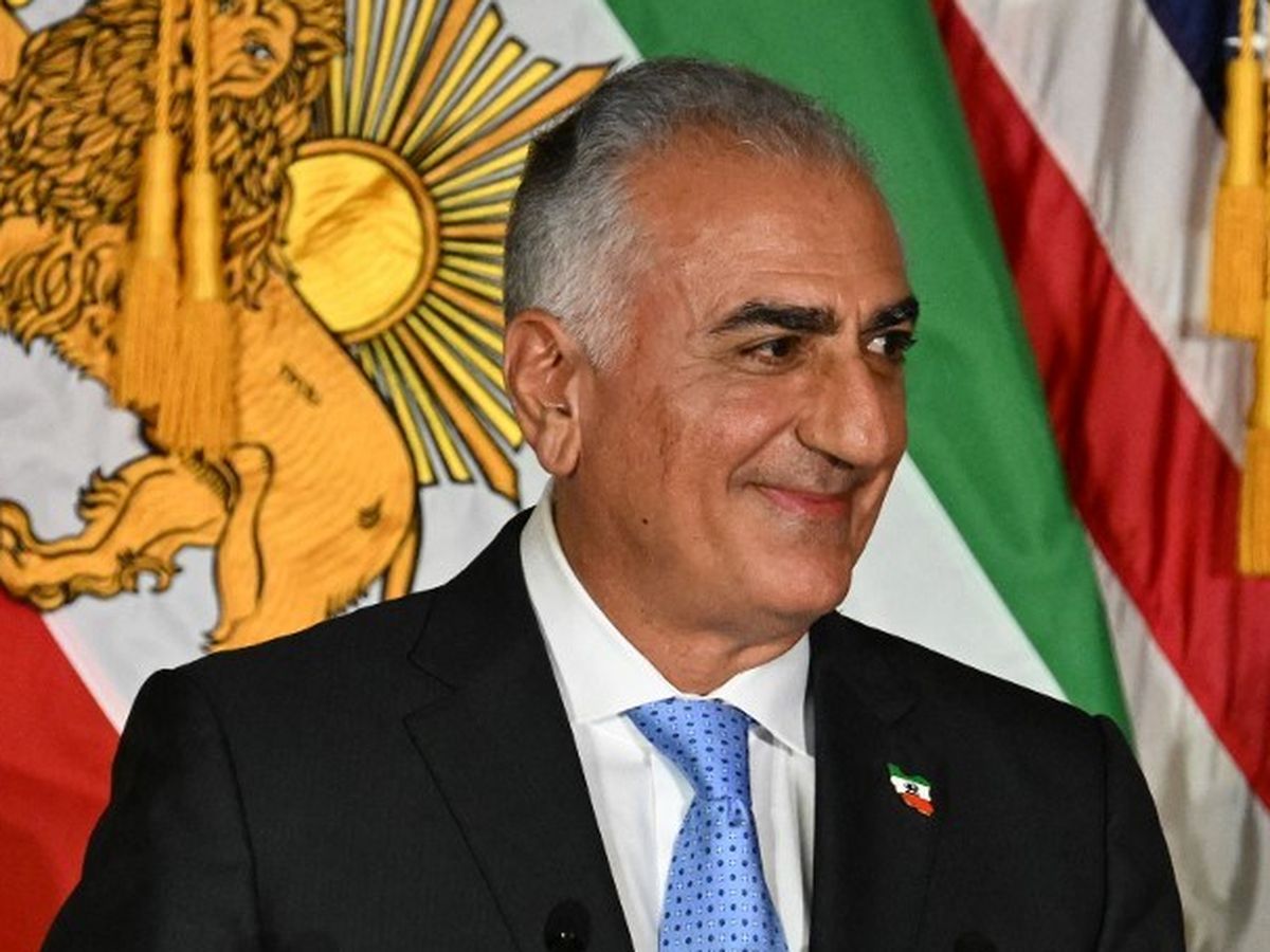 Reza Pahlavi Disiram Cairan Merah di Berlin, Pelaku Langsung Ditangkap