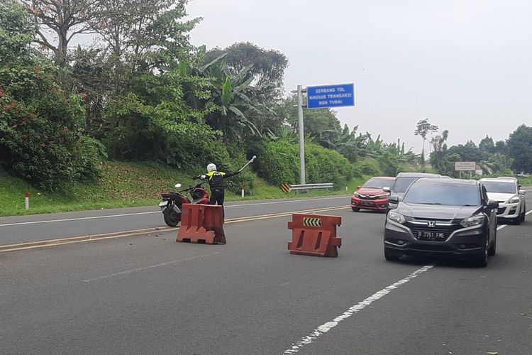 Skema Puncak Bogor Sabtu Ini: Pagi One Way Naik, Siang One Way Turun