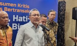 Teten Minta Wajib Sertifikat Halal UMKM Ditunda, Mendag: Kita Harus Latih 