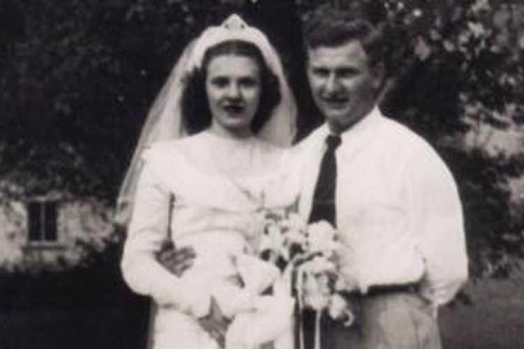 Pasangan Harold dan Ruth Knapke saat menikah 66 tahun lalu.