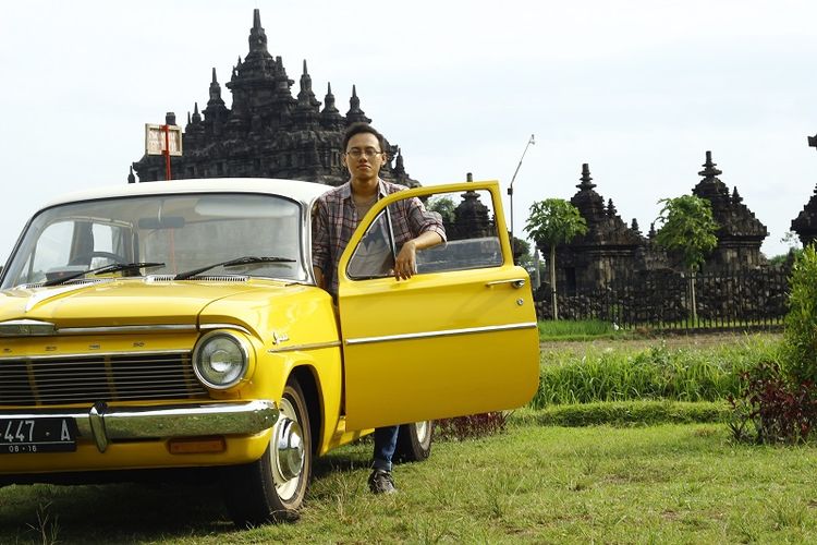 Keliling Yogyakarta dengan mobil klasik bisa dijadikan opsi bagi wisatawan yang ingin merasakan nuansa berbeda.