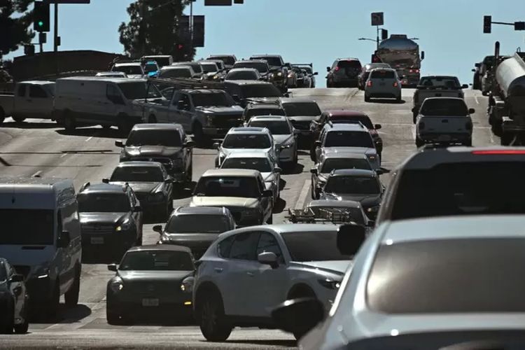 Mobil terbang tidak akan menjadi senjata ampuh untuk mengatasi kemacetan lalu lintas di kota-kota seperti Los Angeles.