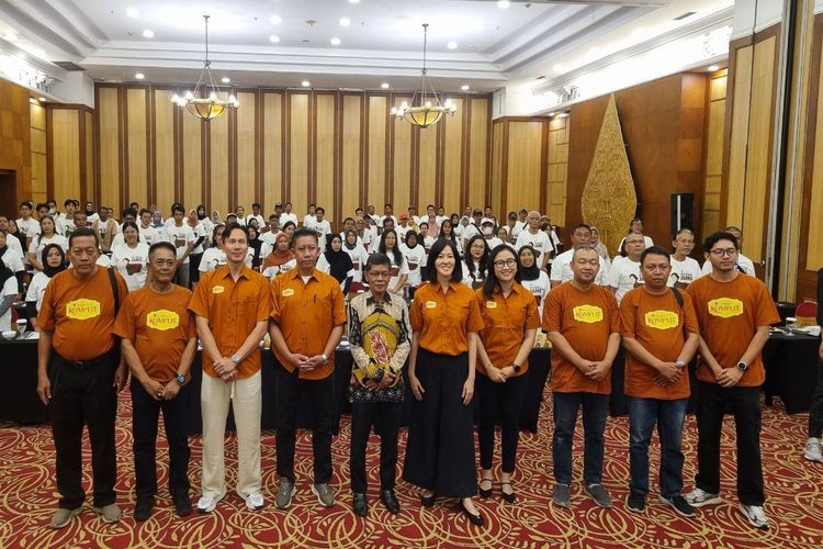Lestarikan Budaya Minum Jamu, Sido Muncul Siapkan 100 Angkringan di Surakarta  Jadi “Coffee Shop” Jamu Kekinian