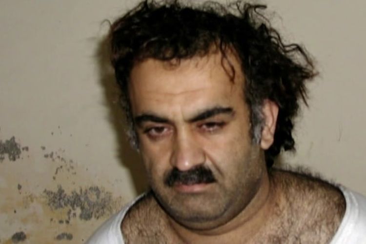 Khalid Sheikh Mohammed, perancang serangan 11 September 2001 atau 9/11 di World Trade Center, Pentagon, dan Pennsylvania, Amerika Serikat, ketika mendekam di penjara Guantanamo.