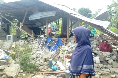 Kampung Ini Porak-poranda Dihantam Gempa, Warga Butuh Air Bersih