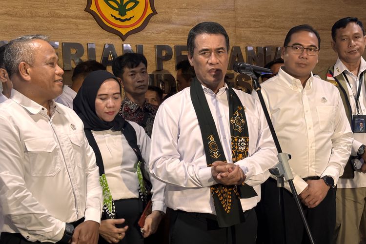 Sinergikan Peternak dan Petani, Mentan Targetkan Produksi Jagung Nasional 2,1 Juta Ton