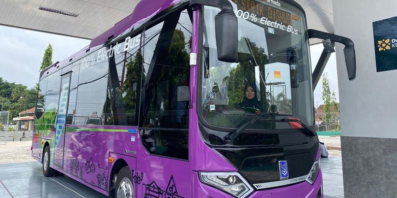 Onlayn bir yigitning ogziga kamming etuk ayol bilan porno