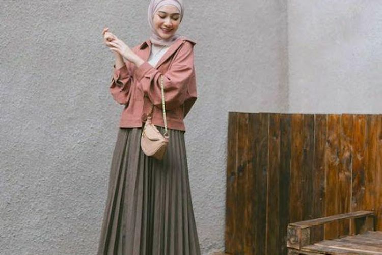 tips ootd hijab remaja agar tidak terlihat tua