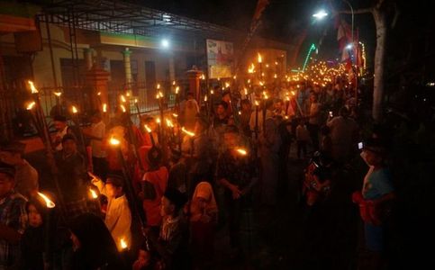 Eid al-Fitr Celebrations in Indonesia Toned Down over Covid-19