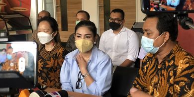 Nindy Ayunda saat ditemui di Komnas Perempuan kawasan Menteng, Jakarta Pusat, Selasa (16/2/2021). 